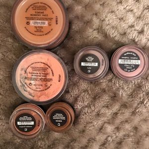 Bare mineral collection